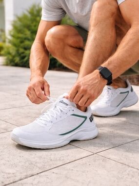 Wilson Hurakn Lite Panel Men’s Shoes White Green Athletic Sneaker Size 12.5